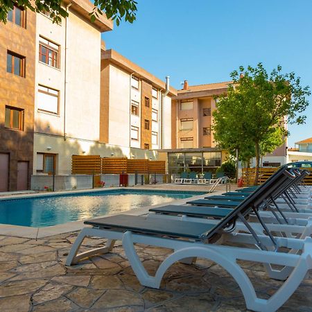 Apartamentos Los Arces Isla Exterior foto